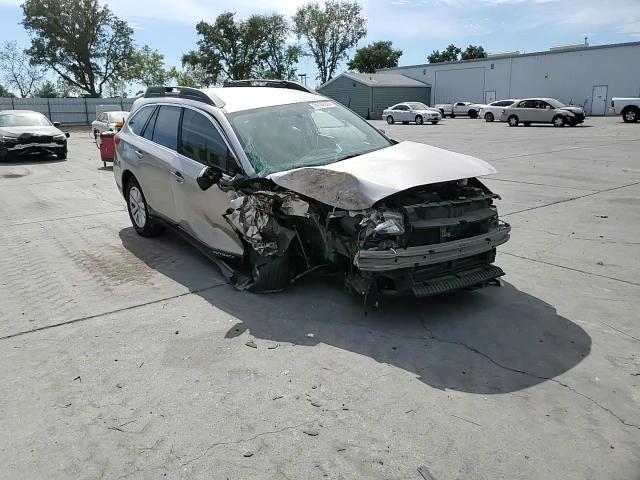 2018 Subaru Outback 2.5I VIN: 4S4BSAAC3J3262611 Lot: 74148884