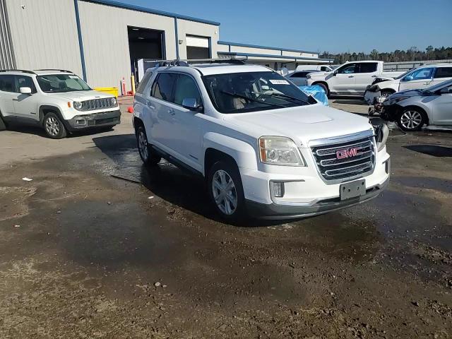 2017 GMC Terrain - Image 15