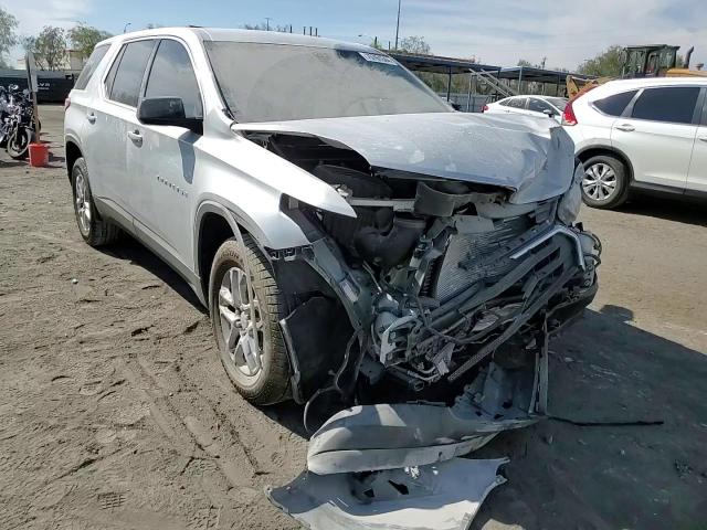 2019 Chevrolet Traverse Ls VIN: 1GNERFKW2KJ164225 Lot: 75761344