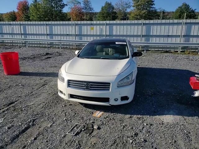 2010 Nissan Maxima - Image 11