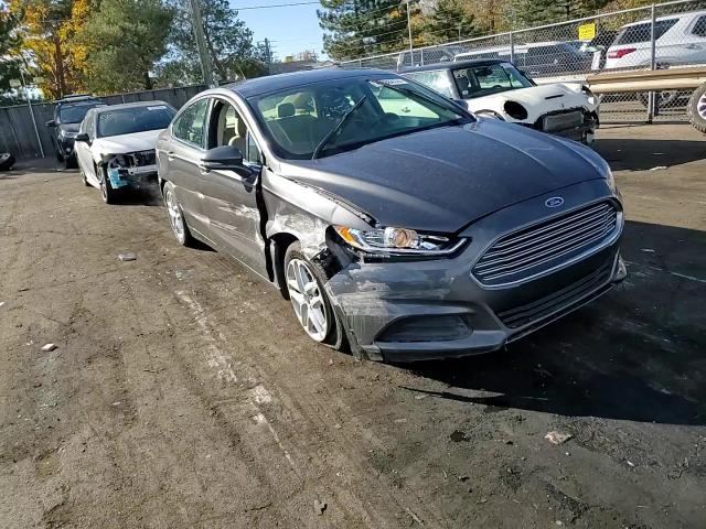 2016 Ford Fusion - Image 11