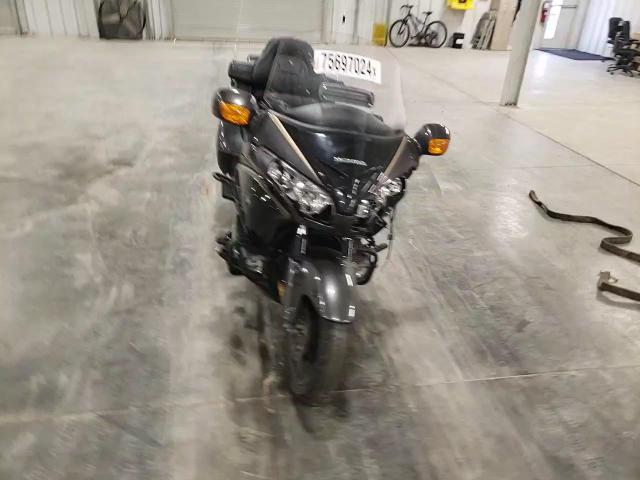 2016 Honda Gl1800 VIN: JH2SC68G3GK400662 Lot: 75697024