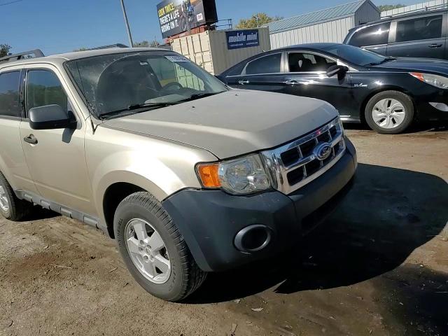 2012 Ford Escape Xls VIN: 1FMCU0C72CKA60134 Lot: 77657684