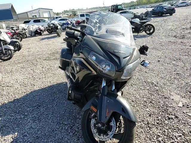 2016 Honda Gl1800 VIN: JH2SC68GXGK401016 Lot: 74722714