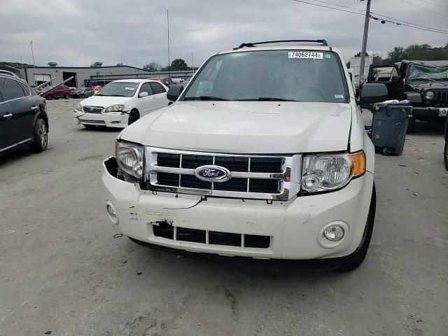 2011 Ford Escape Xlt VIN: 1FMCU9D7XBKB49192 Lot: 74062744