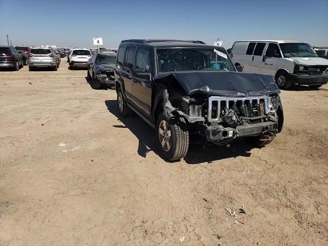 2008 Jeep Commander Sport VIN: 1J8HH48N68C143430 Lot: 73733794