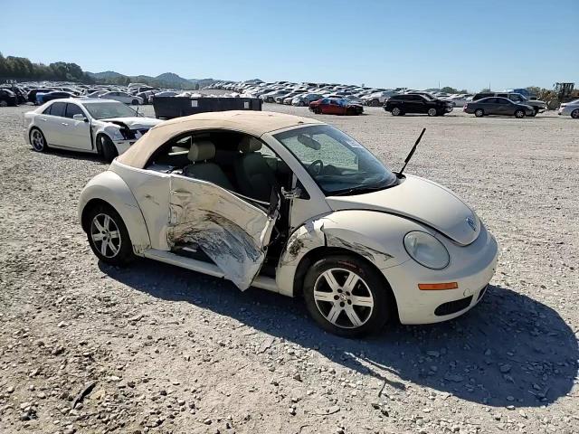 2006 Volkswagen New Beetle Convertible Option Package 1 VIN: 3VWRF31Y06M311295 Lot: 76950204