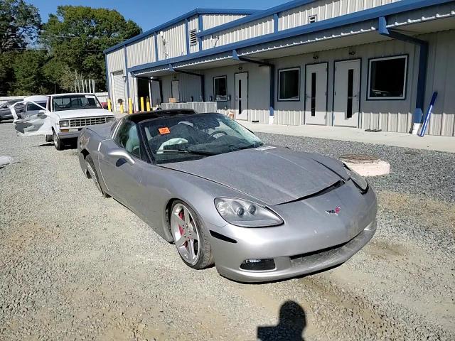 2005 Chevrolet Corvette VIN: 1G1YY24U055111302 Lot: 76705084