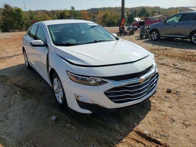 2022 Chevrolet Malibu - Image 10