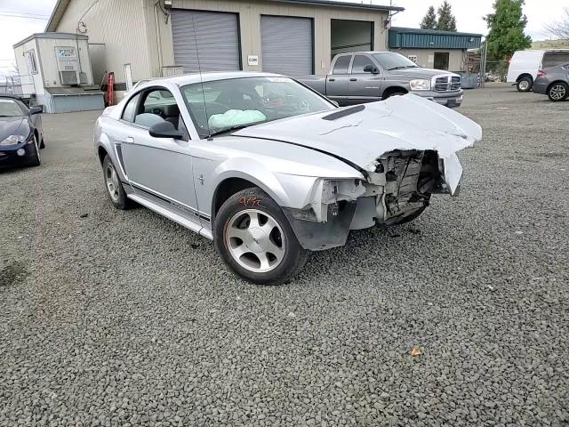 2000 Ford Mustang VIN: 1FAFP4042YF281409 Lot: 76087334