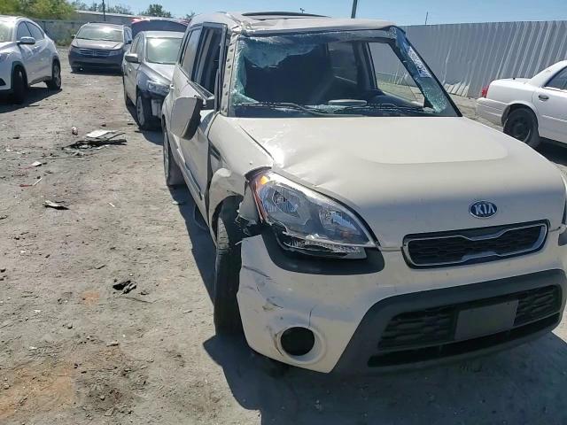 2013 Kia Soul + VIN: KNDJT2A69D7773606 Lot: 76271604