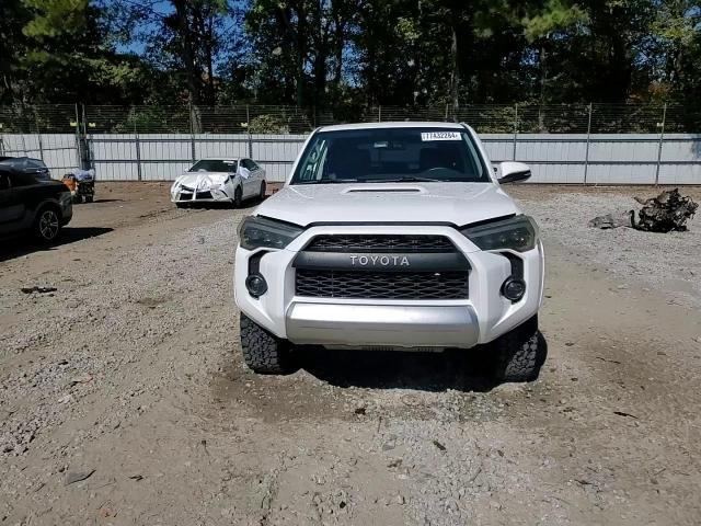 2019 Toyota 4Runner - Image 14
