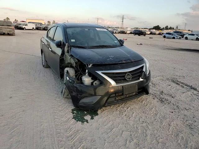 2017 Nissan Versa S VIN: 3N1CN7AP1HL801685 Lot: 77963424