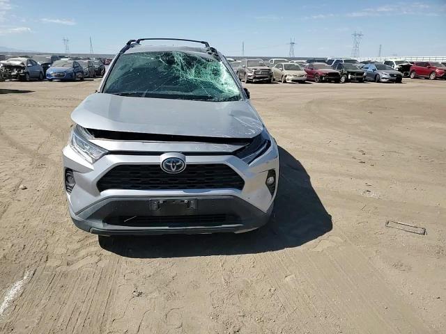 2021 Toyota Rav4 Xle VIN: 4T3RWRFV5MU036054 Lot: 74270734