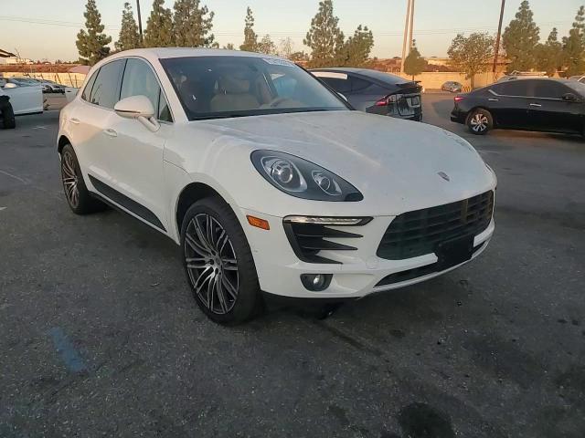 2016 Porsche Macan S VIN: WP1AB2A50GLB45518 Lot: 77413384