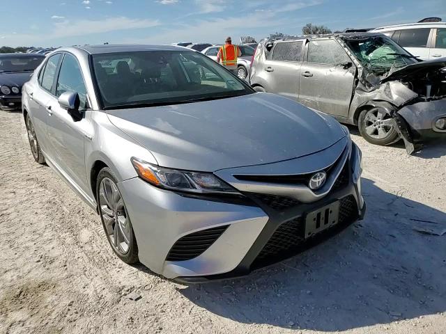 2019 Toyota Camry - Image 10