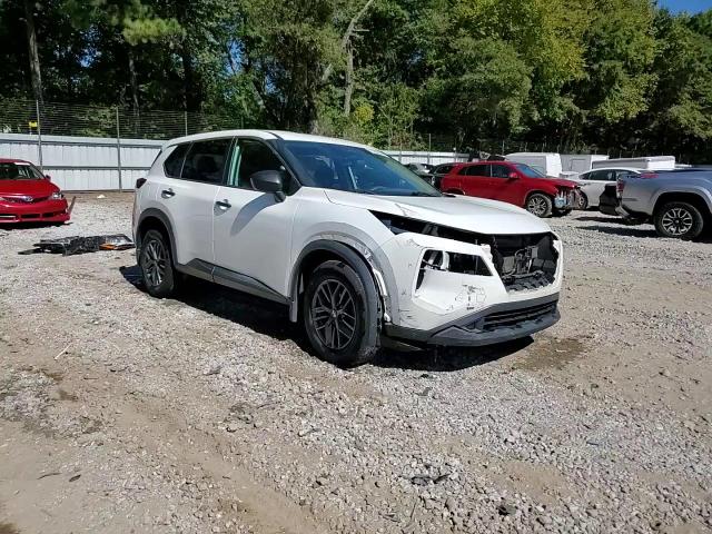 2021 Nissan Rogue - Image 15