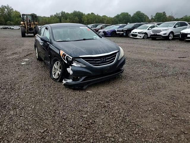 5NPEB4AC5BH052939 2011 Hyundai Sonata Gls