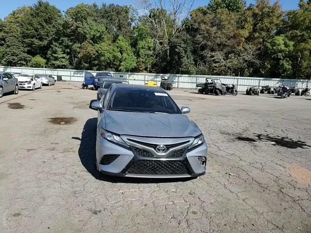 2019 Toyota Camry - Image 10