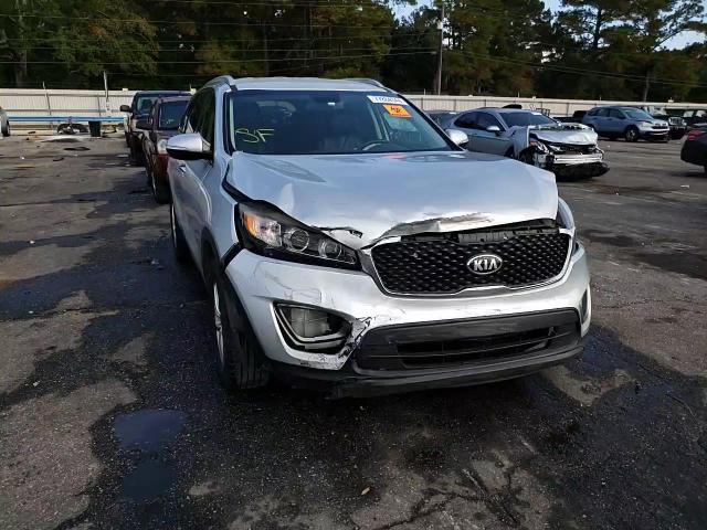 2016 Kia Sorento - Image 14