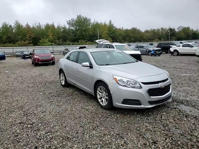2015 Chevrolet Malibu - Image 10