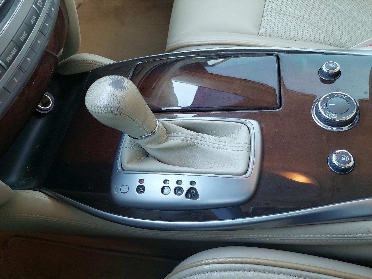 5N1AL0MM6EC520875 Auction: COPART UAE Lot: 78556114 Location: DUBAI INDUSTRIAL CITY - DUBAI 5N1AL0MM6EC520875 INFI QX60 2014 BLACK Photo 13