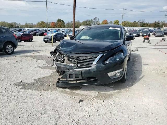 2014 Nissan Altima - Image 13