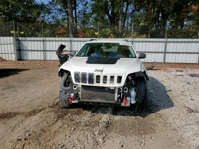 2019 Jeep Cherokee - Image 15