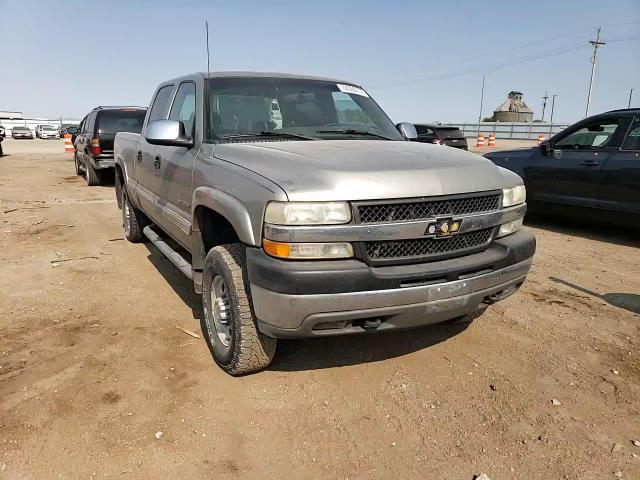 2001 Chevrolet Silverado - Image 11