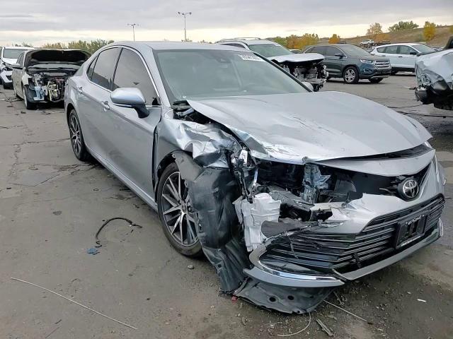 2022 Toyota Camry Xle VIN: 4T1F11BK2NU056593 Lot: 76541444