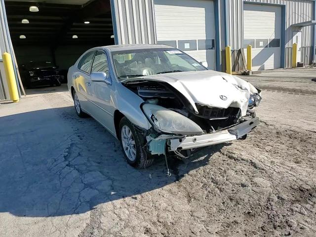 2004 Lexus Es 330 VIN: JTHBA30G845008715 Lot: 76144744