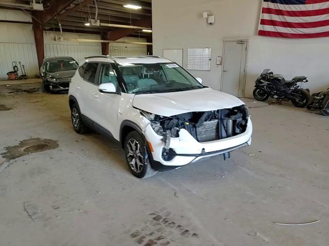 2022 Kia Seltos Ex VIN: KNDERCAAXN7320462 Lot: 74254564