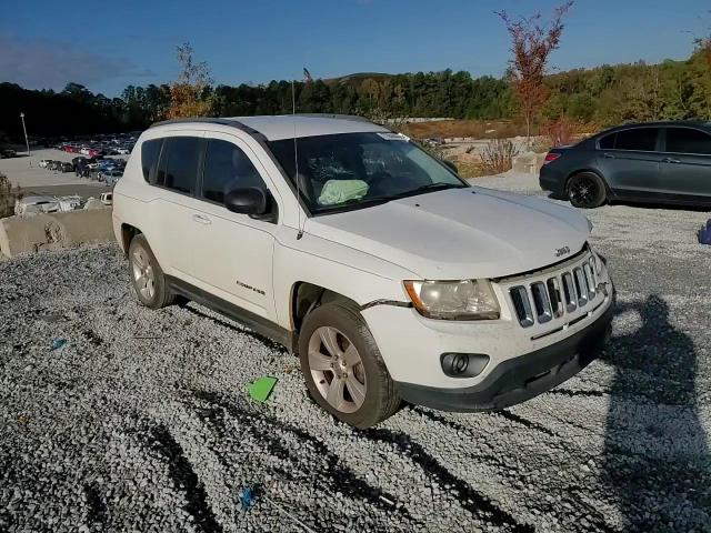2012 Jeep Compass - Image 12