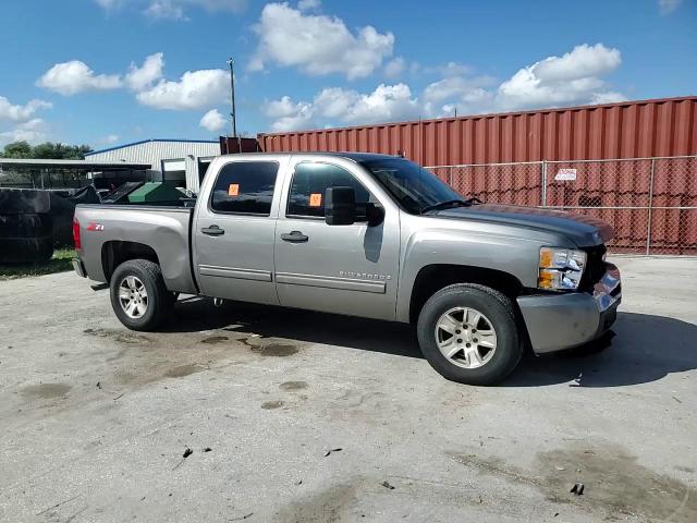 2009 Chevrolet Silverado C1500 Lt VIN: 3GCEC23019G210233 Lot: 74502474