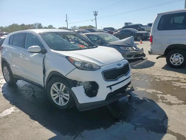 KNDPM3AC7H7299857 2017 Kia Sportage Lx