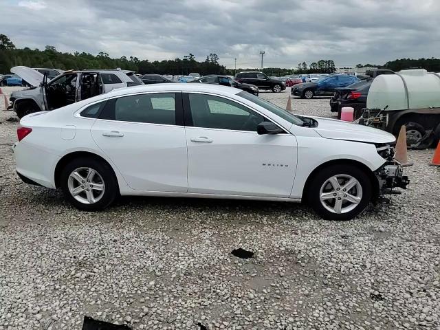 2019 Chevrolet Malibu - Image 14