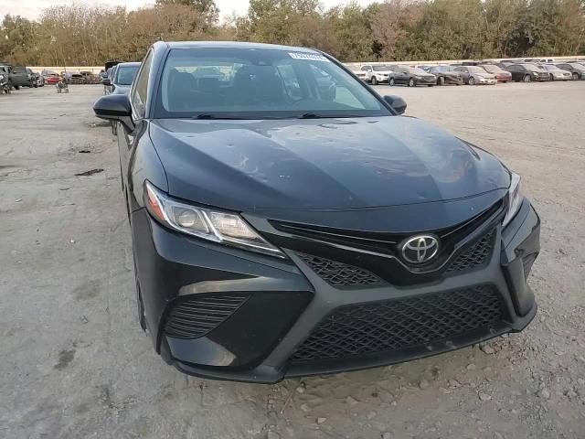 2019 Toyota Camry - Image 11