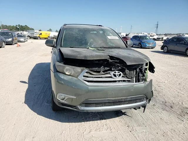 2011 Toyota Highlander - Image 11