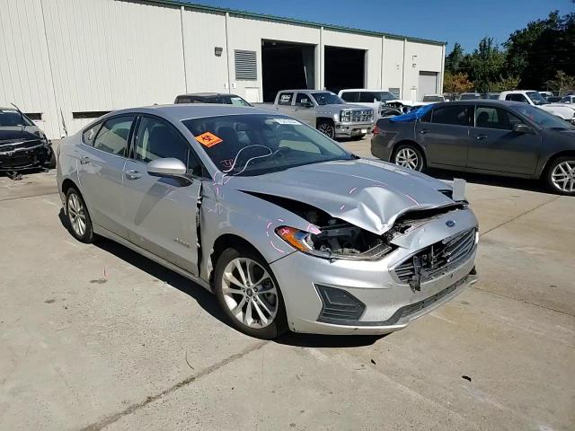 2019 Ford Fusion - Image 10