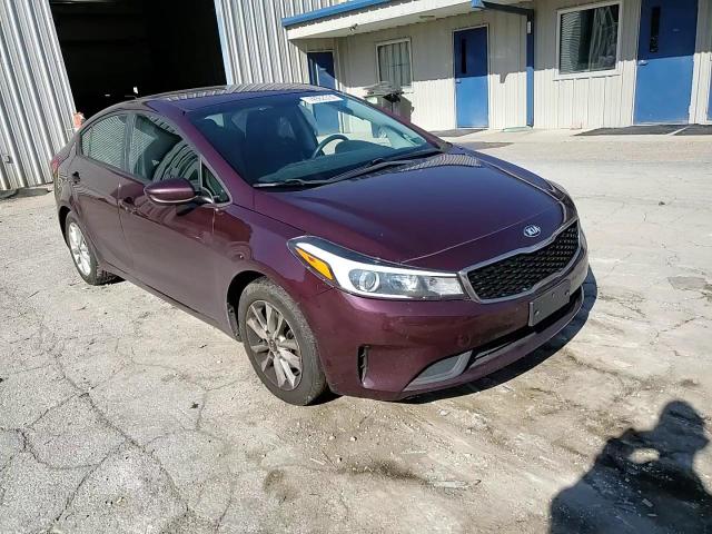 2017 Kia Forte Lx VIN: 3KPFL4A71HE011452 Lot: 74958514