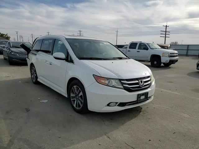 2014 Honda Odyssey - Image 12