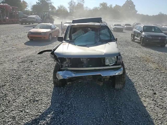 2000 Nissan Navara (Frontier) - Image 11