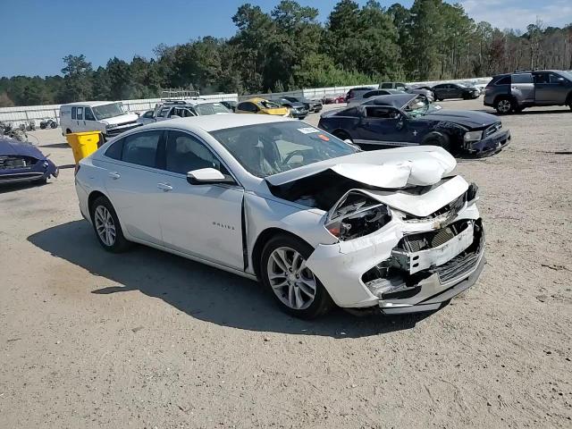 2016 Chevrolet Malibu - Image 11