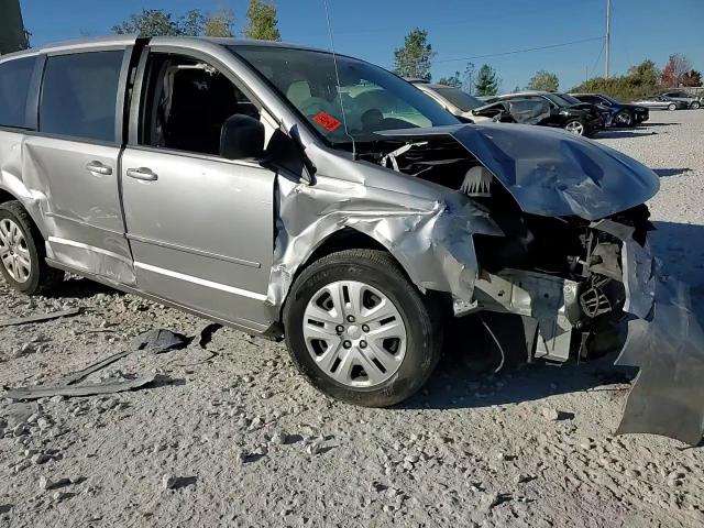 2015 Dodge Caravan - Image 11