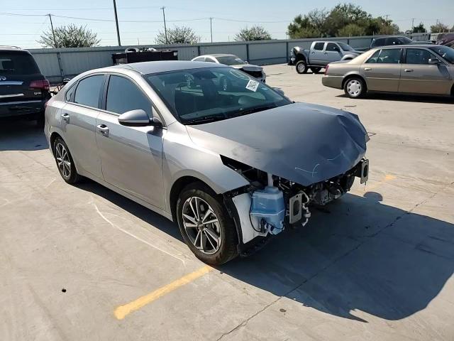 3KPF24AD6PE675110 2023 Kia Forte Lx