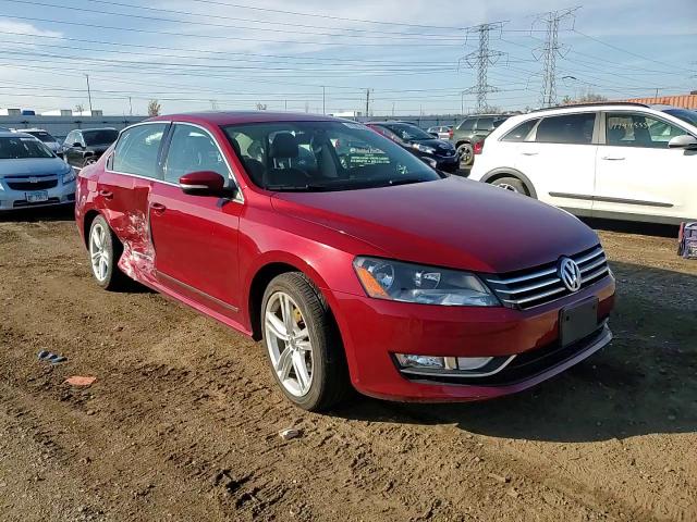 2015 Volkswagen Passat - Image 11
