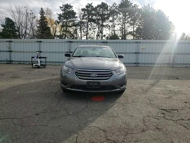 2013 Ford Taurus Se VIN: 1FAHP2D82DG138880 Lot: 77210814