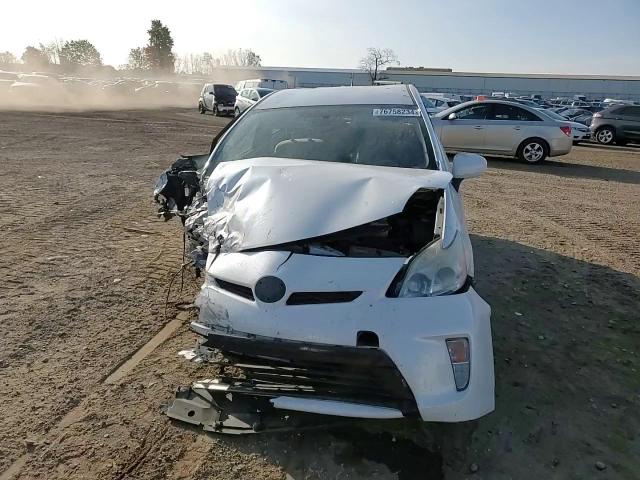 2012 Toyota Prius - Image 10
