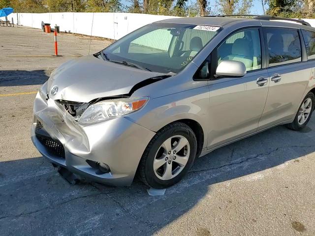 2013 Toyota Sienna Le VIN: 5TDKK3DC5DS332673 Lot: 75214574