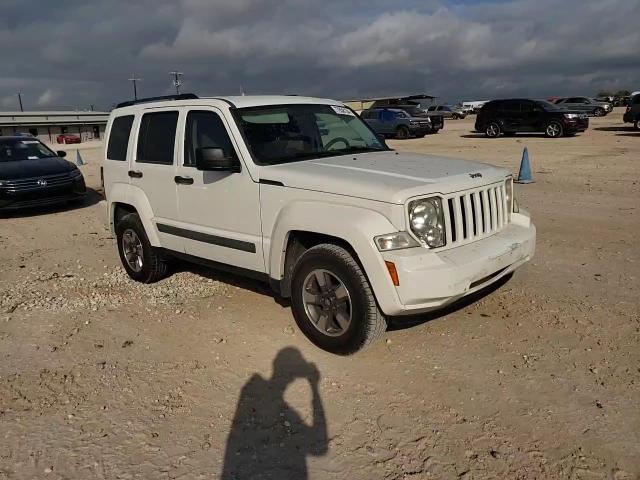 2008 Jeep Liberty Sport VIN: 1J8GP28K68W153026 Lot: 77858134